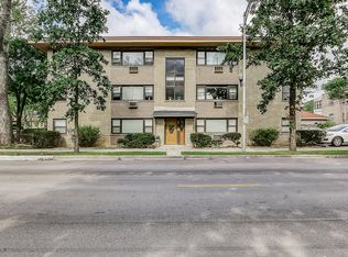 2 Le Moyne Pkwy APT 2N, Oak Park, IL 60302