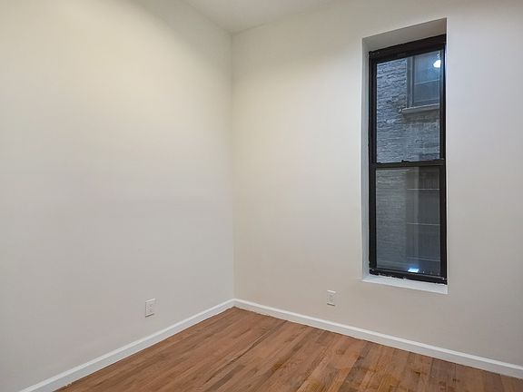 5th image of 522 W 123rd St APT 1E