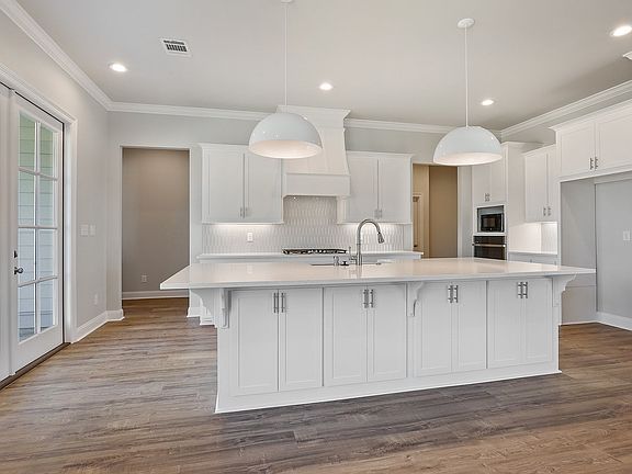 7th image of this home