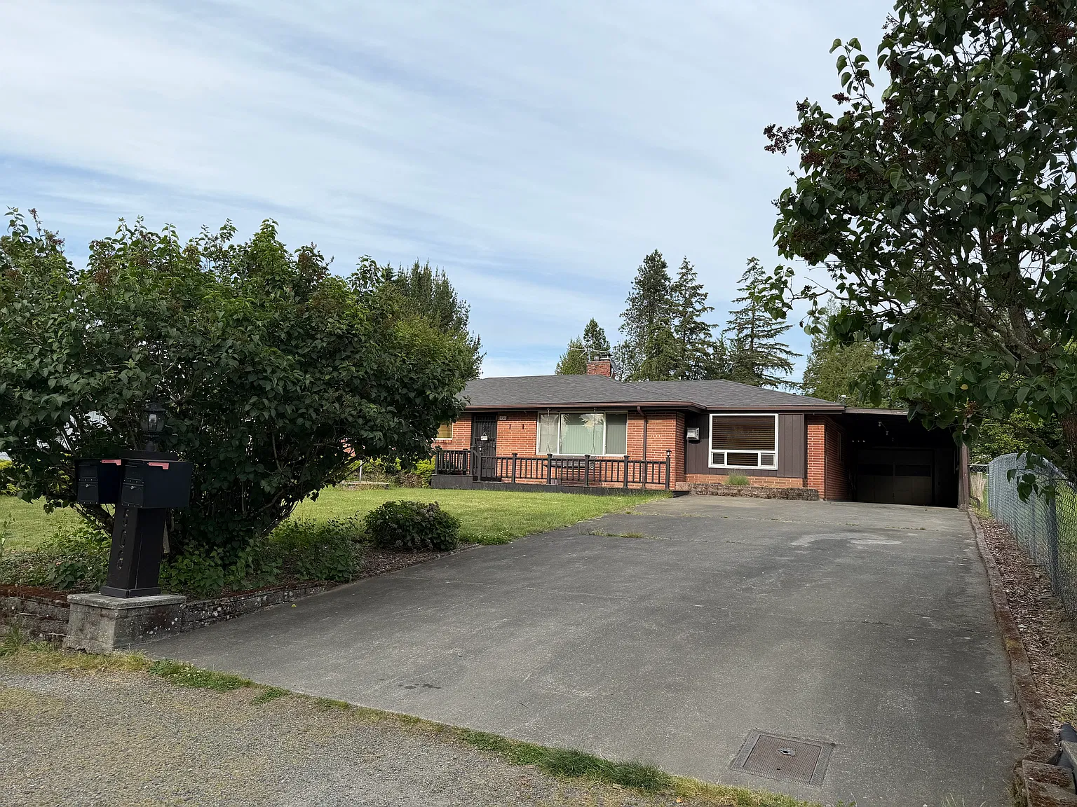 4 bed, 1580 sqft, $6,500 — Photo 1