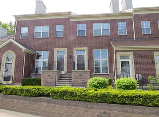 2878 Van Alstyne St, Wyandotte, MI 48192