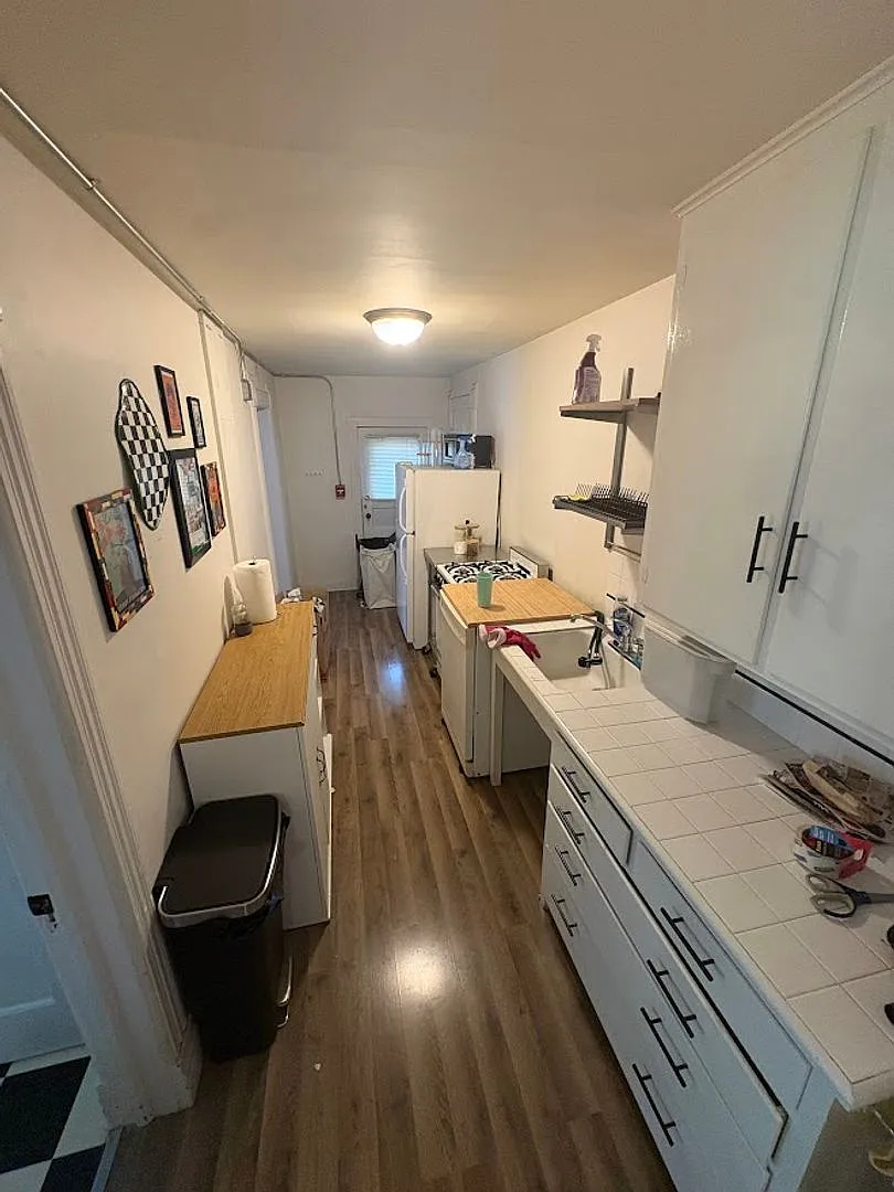 127 South Butler Street — Photo 4