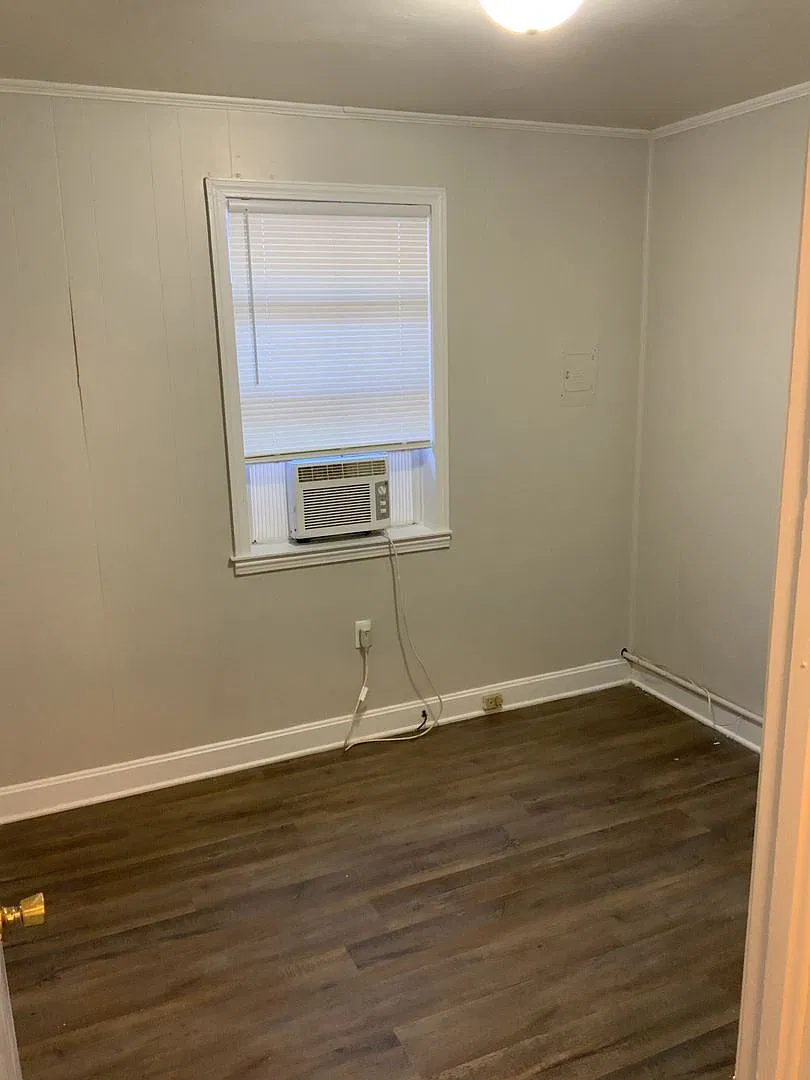 3706 Live Oak St — Photo 3
