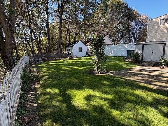 2nd image of 73 Saint Johns Park #75