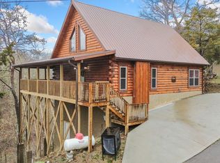 2151 Wingspan Dr, Sevierville, TN 37876