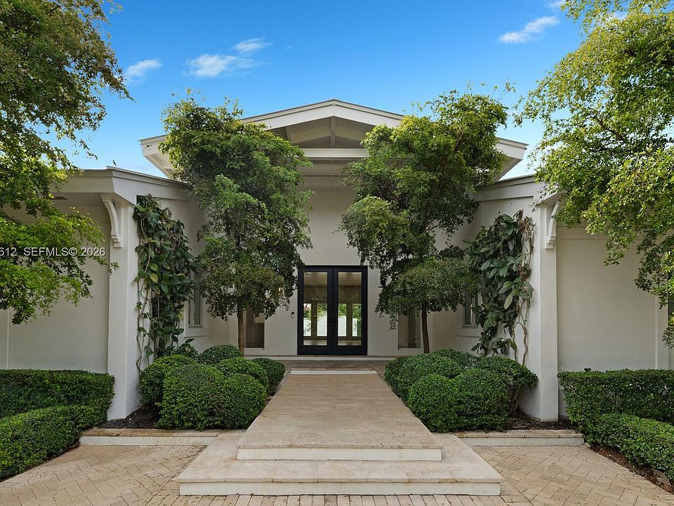 1st image of 610 Reinante Ave