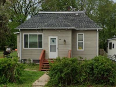 815 S F St, Oskaloosa, IA, 52577