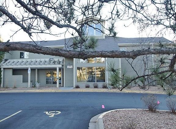 2nd image of 1372 Carling Dr APT 302