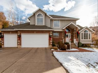1951 Shadow Valley Dr, Ogden, UT 84403