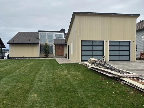 4433 185th Avenue E, Lake Tapps, WA 98391