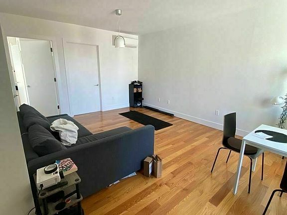 2nd image of 159 Meserole St #506