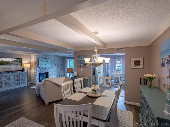 70 Waterfall Cir #3-1, Lake Ozark, MO 65049