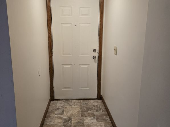 3851 Roxanna Dr APT C