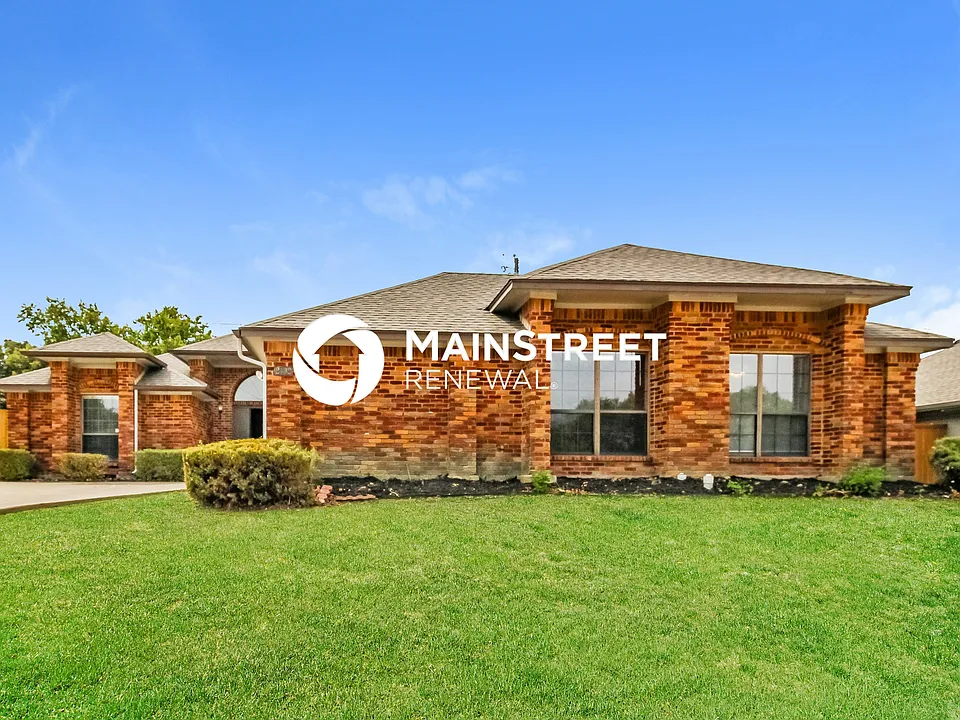 2102 Monterrey Pl