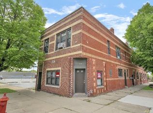 4639 W 19th St, Cicero, IL 60804