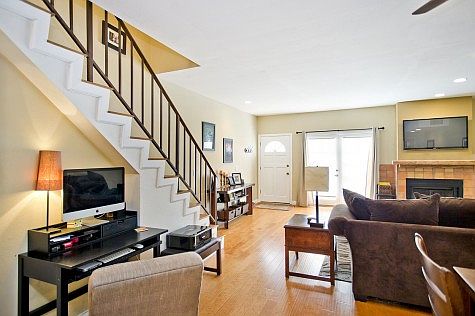 1st image of 11525 Ohio Ave APT 4