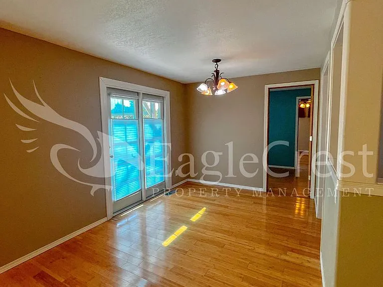 1130 SE Colonial Dr — Photo 7