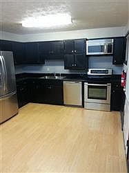 3rd image of 250 N Lake Dr