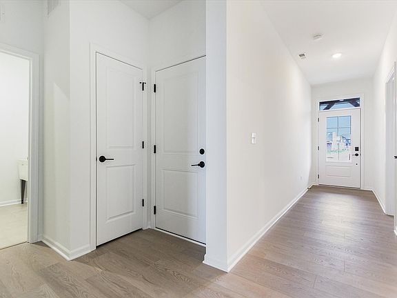 2nd image of 25439 W Alabaster Cir