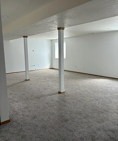 1256 W Edgewood Cir — Photo 21