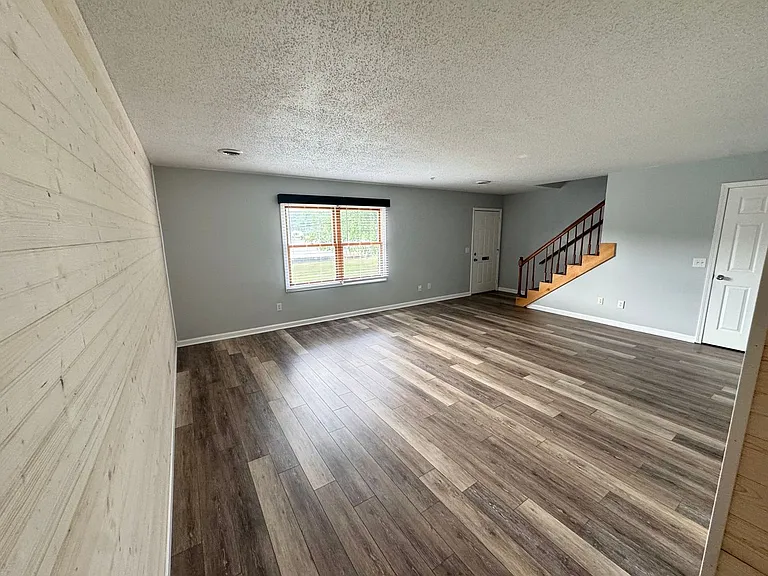 6747 W Carters Valley Rd #1 — Photo 10