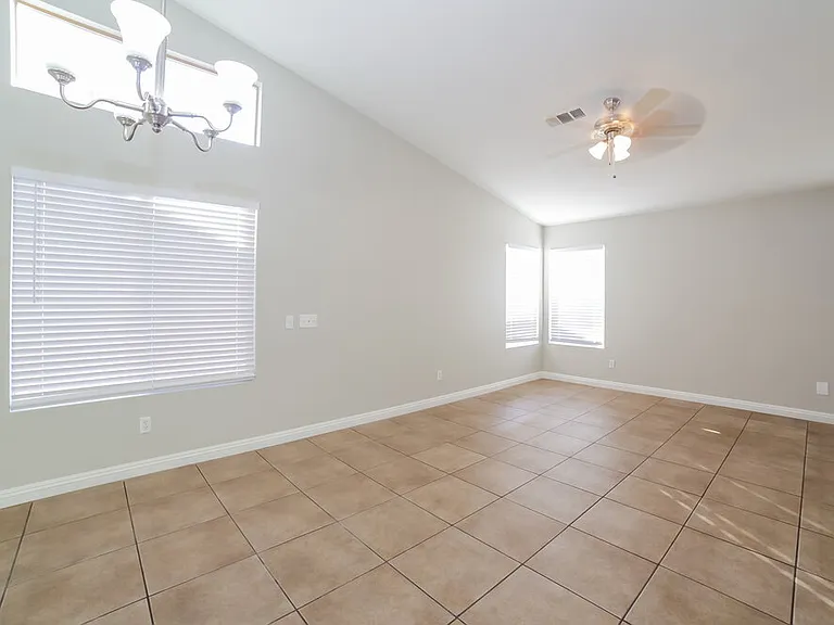 3003 Yukon Flats Ct — Photo 4