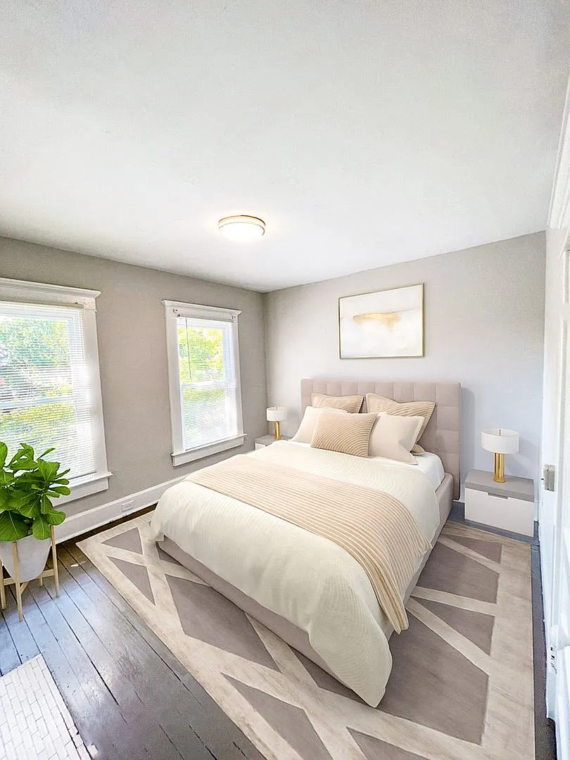 5 Bedrooms + 2.5 Full Bathrooms House So Close To Campus! A Ton Of New Updates! Available August ... — Photo 2