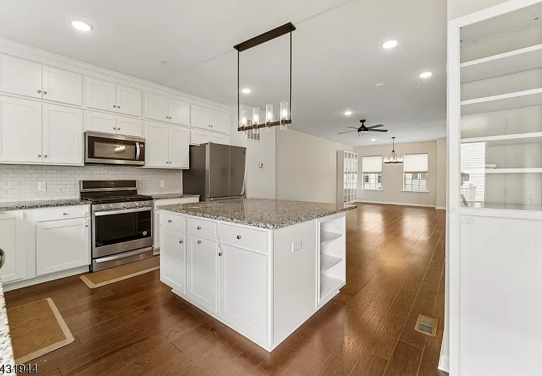 1 Haralson Ct — Photo 11