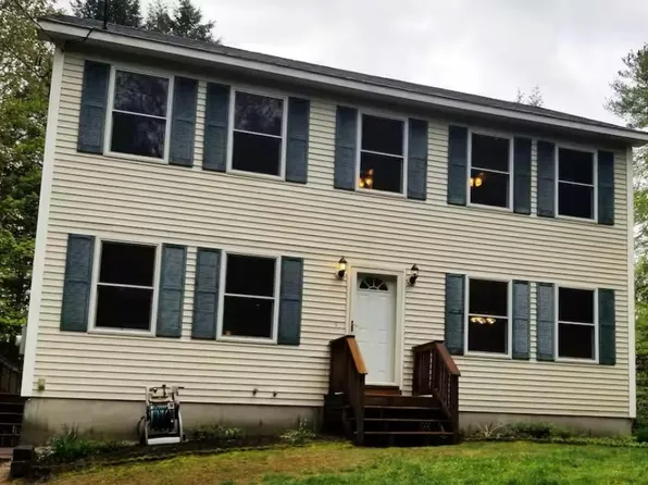61 Westwood Dr #1, Wolfeboro, NH 03894