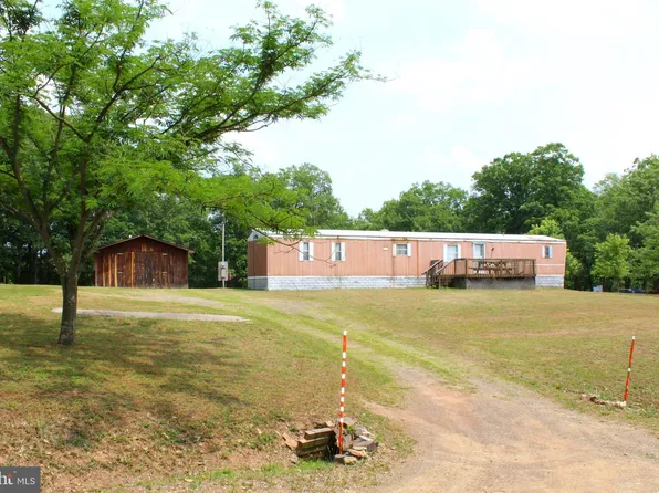787 Lombardy Ln, Burlington, WV 26710