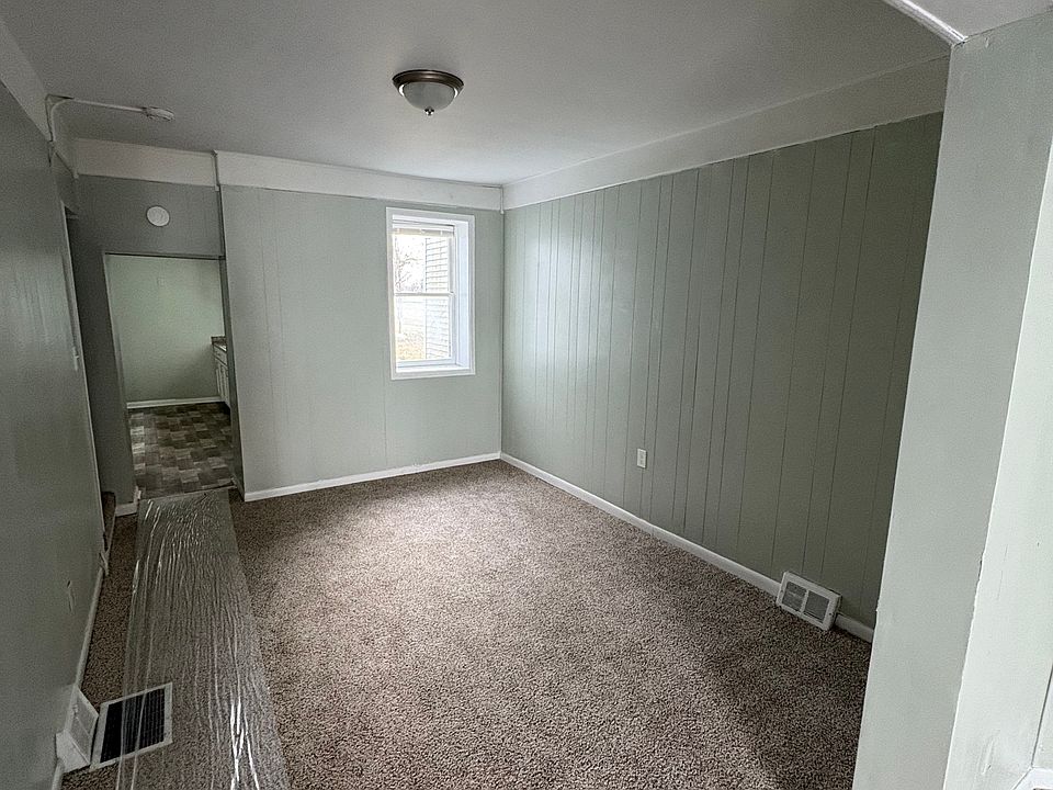 1st image of 605 Dauphin St