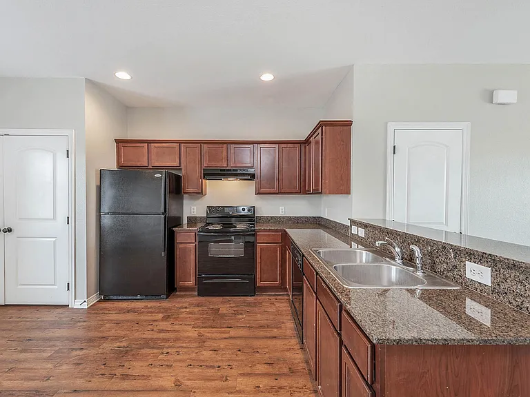 4141 Wellborn Rd #813 — Photo 3