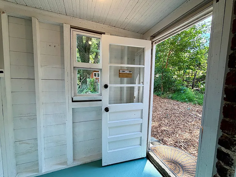 72 Buchanan Ave — Photo 22