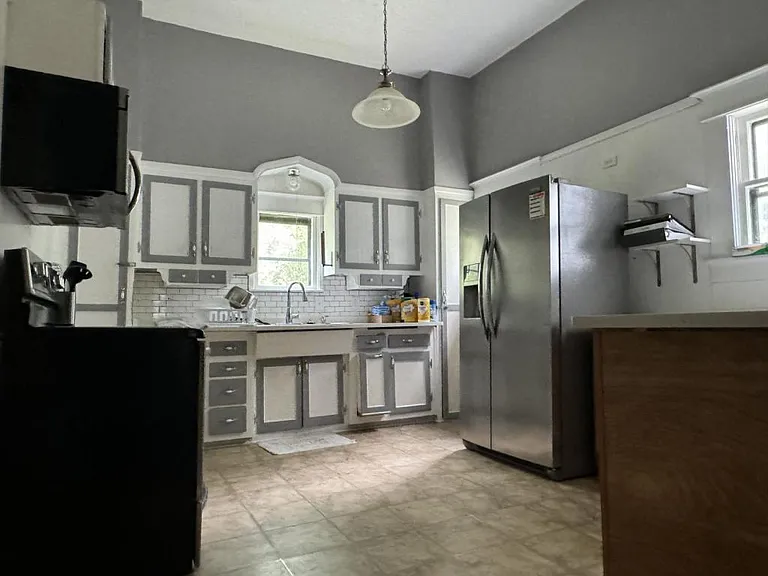906 N Penelope St — Photo 6