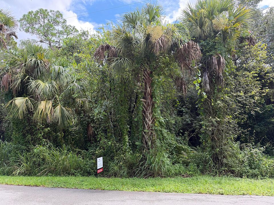 1st image of 780 LIVE OAK Lane