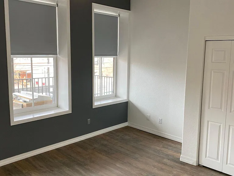 325 S Union Ave #B — Photo 21