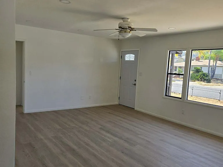1194 Andover Rd — Photo 13