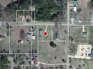 529 W Reynolds St, Pontotoc, MS 38863