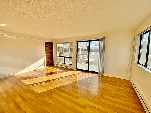 Annaron Apartments Photo 1