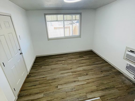3rd image of 1330 E St #B