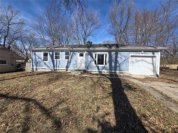 2nd image of 6902 E 98th Ter