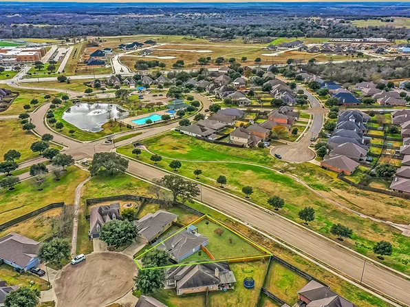 15516 Baker Meadow Loop, College Station, TX 77845