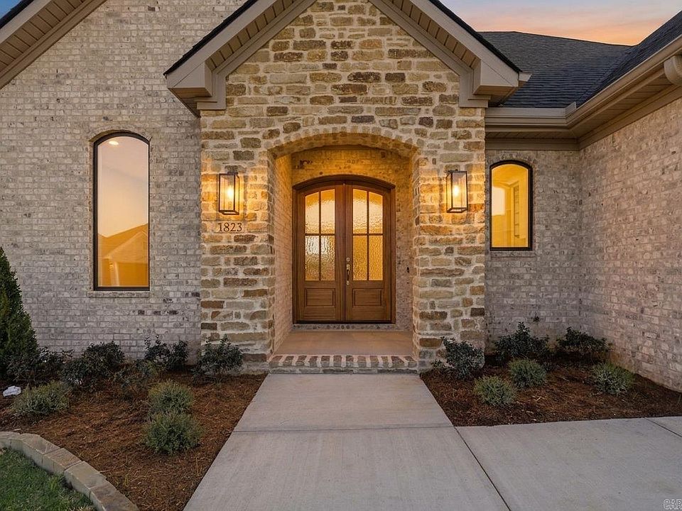 1st image of 21 Mountain Brook Rd