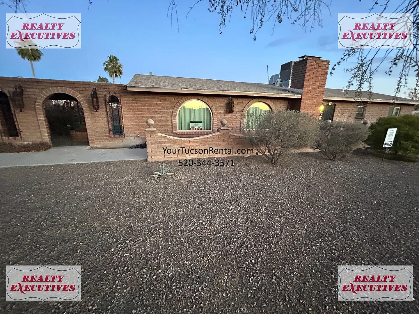 Romero Rd & Roger Rd - 3 bedroom 2 bath home , A/C and all appliances - Flowing Wells School Dist... — Photo 2