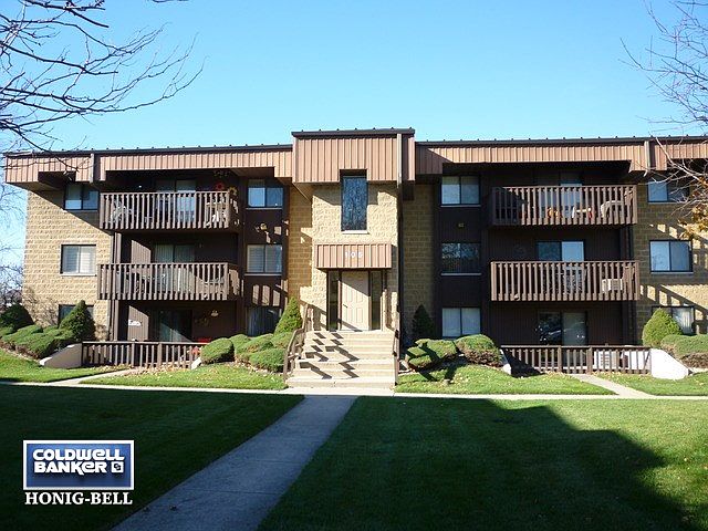 1st image of 105 Caterpillar Dr APT 2A