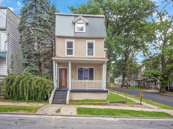 1001 N 19th St, Harrisburg, PA 17103