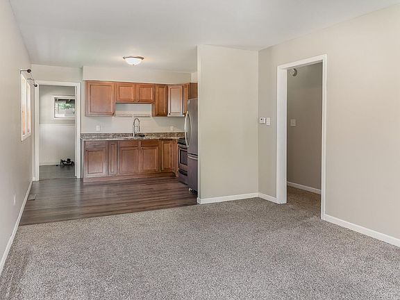5th image of 2759 Vanderburg St