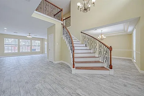 318 N Cypress Estates Cir — Photo 3