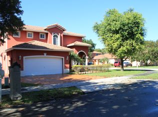 9046 SW 162nd Pl, Miami, FL 33196