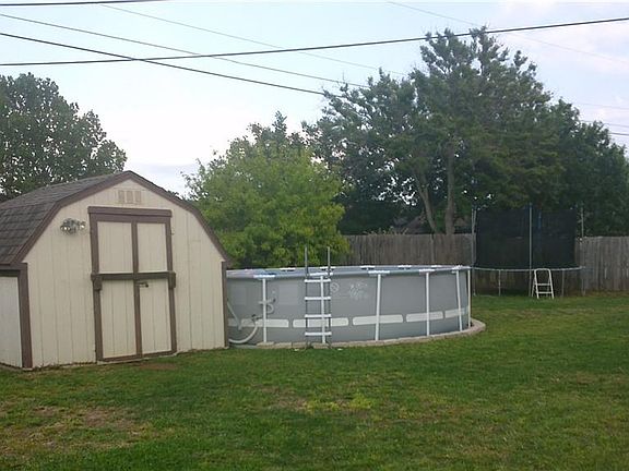 4th image of 4301 Colby Dr